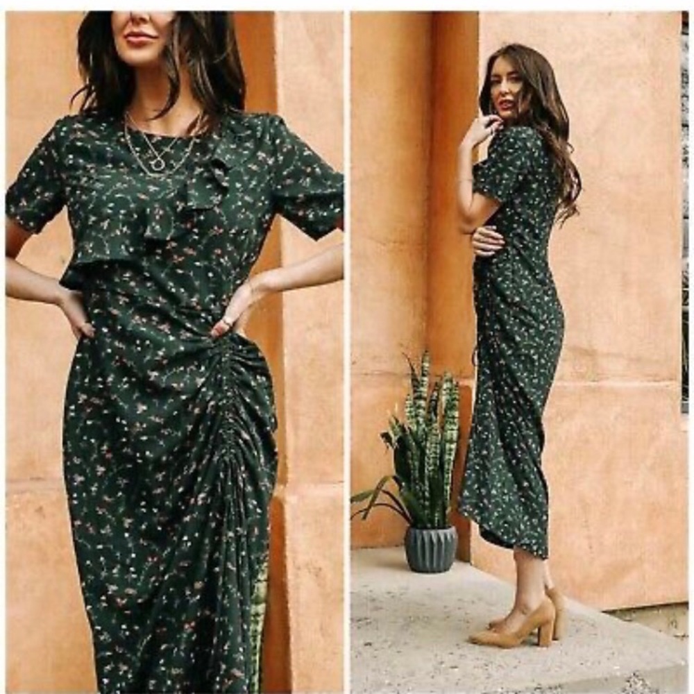 Adorable forest green Bohme dress!